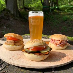 Sliders et bière